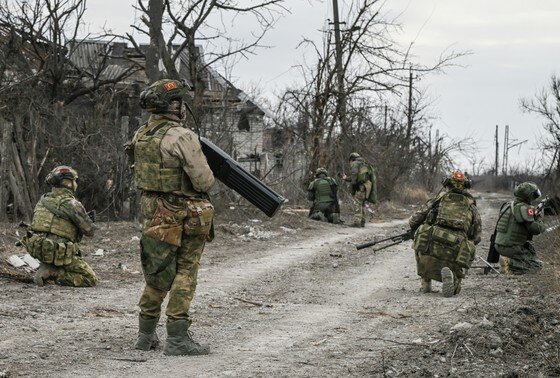    Военнослужащие ВС РФ
