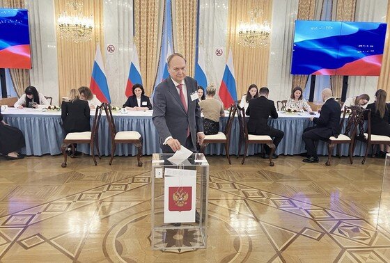    Анатолий Антонов