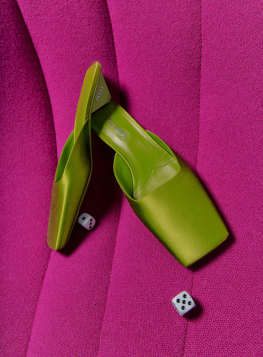 Атласные мюли, Prada