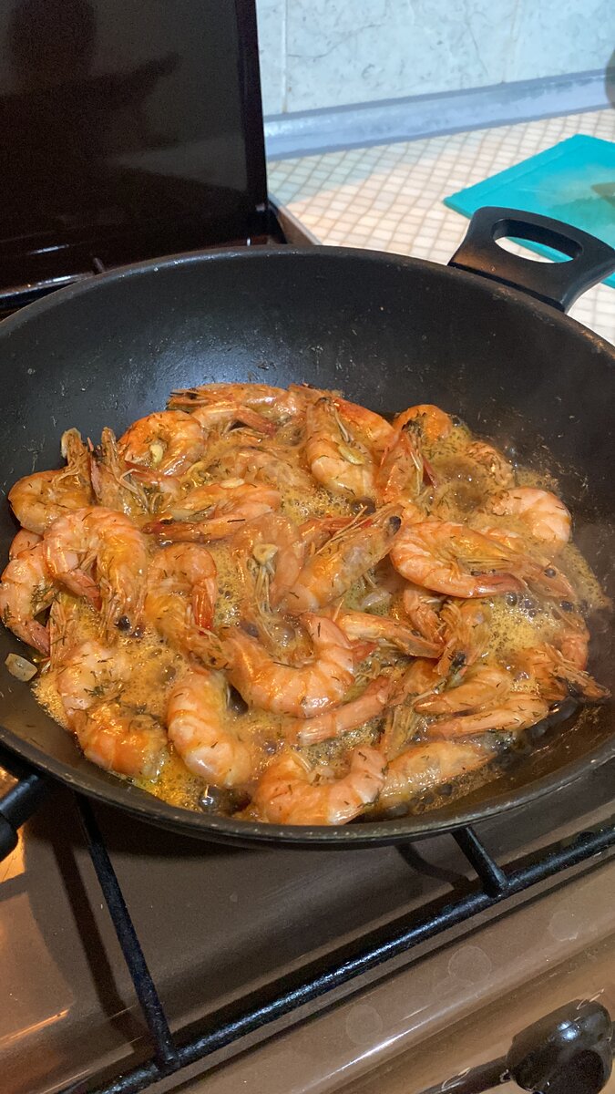 Жареные креветки в соевом соусе🍤🦐❤️