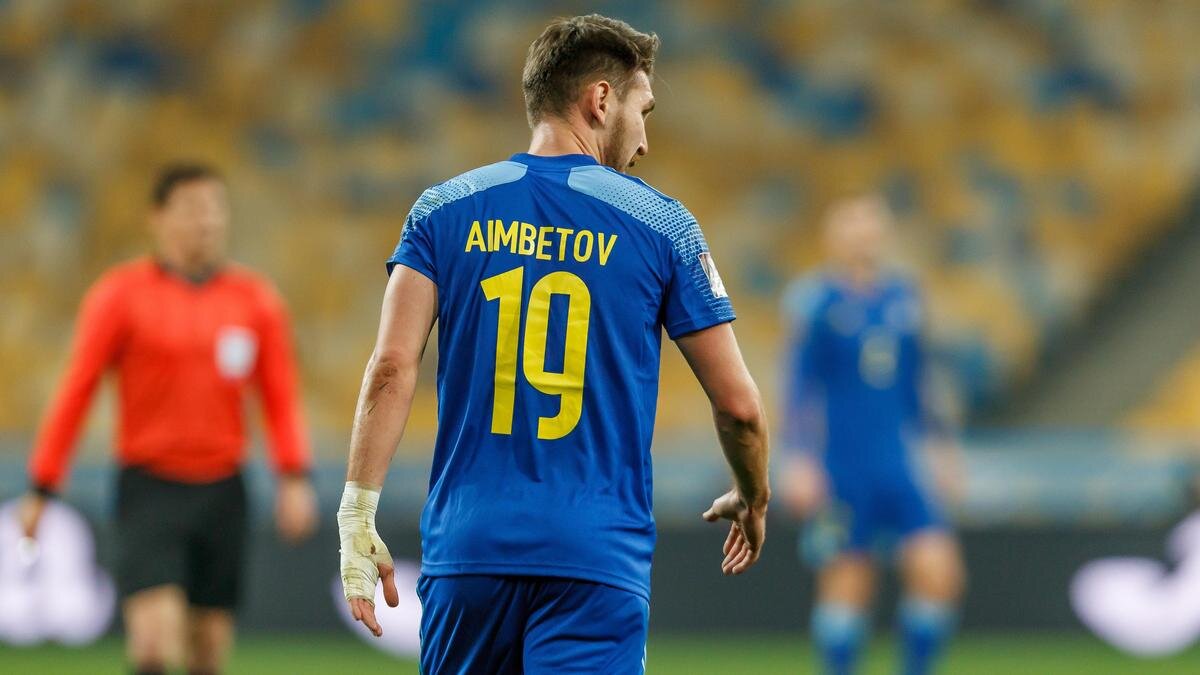    Футболист сборной Казахстана Абат Аймбетов:Stanislav Vedmid/DeFodi Images via Getty Images