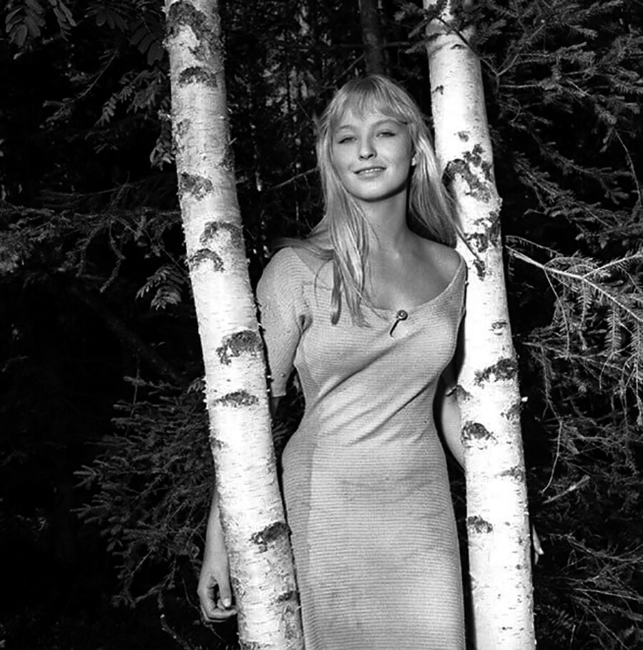 Кадры из фильма "Колдунья"