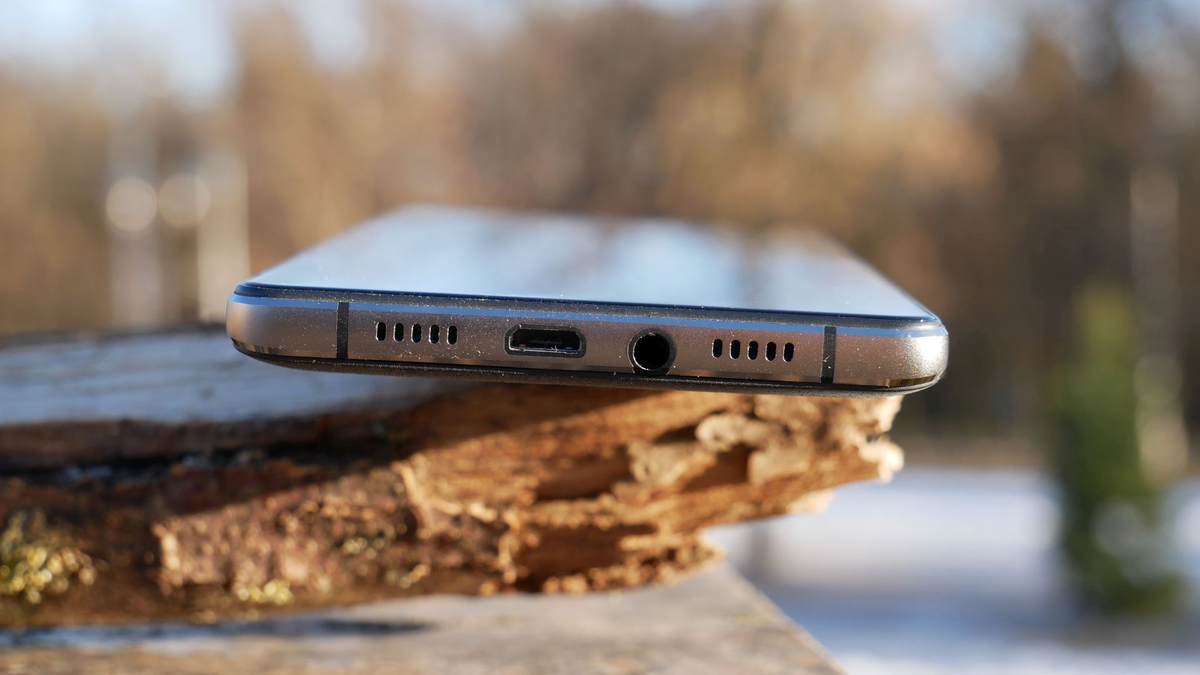 3 российских производителя смартфонов, которые продают свои устройства ...