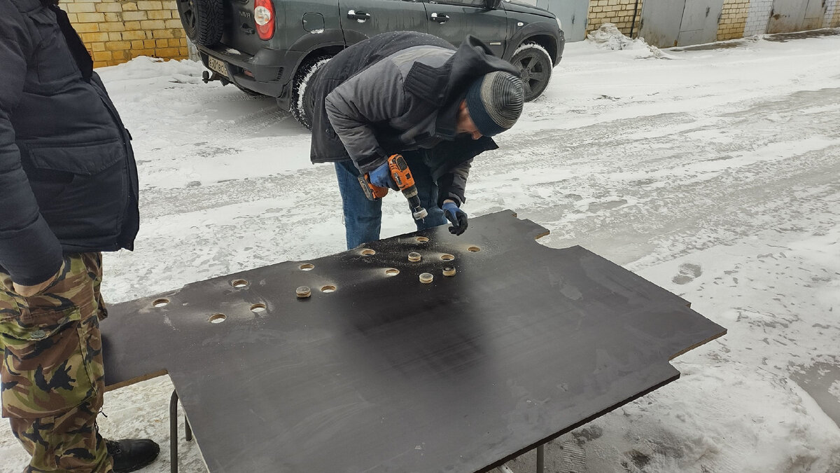 Сверловка отверстий под крепления сидений