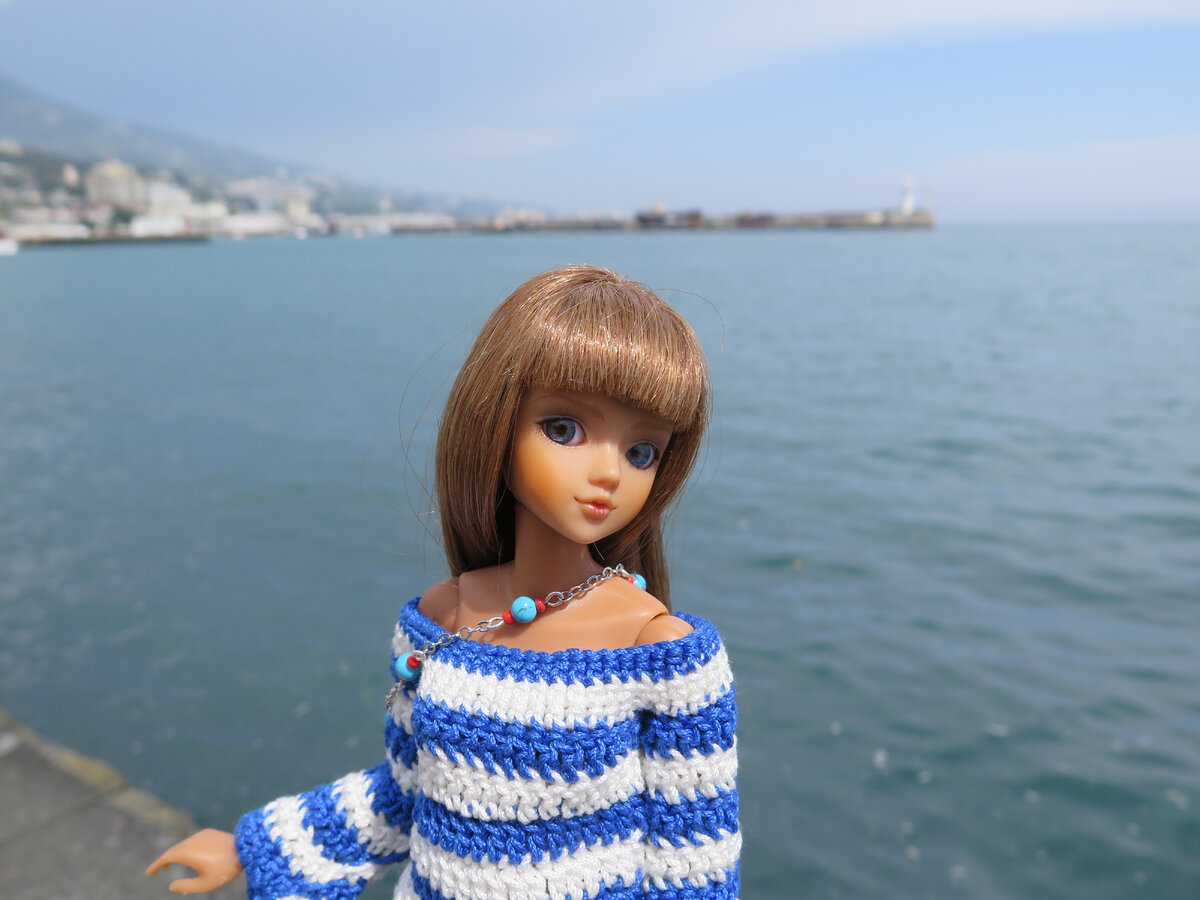 Ялта. Коллекционная J-Doll.