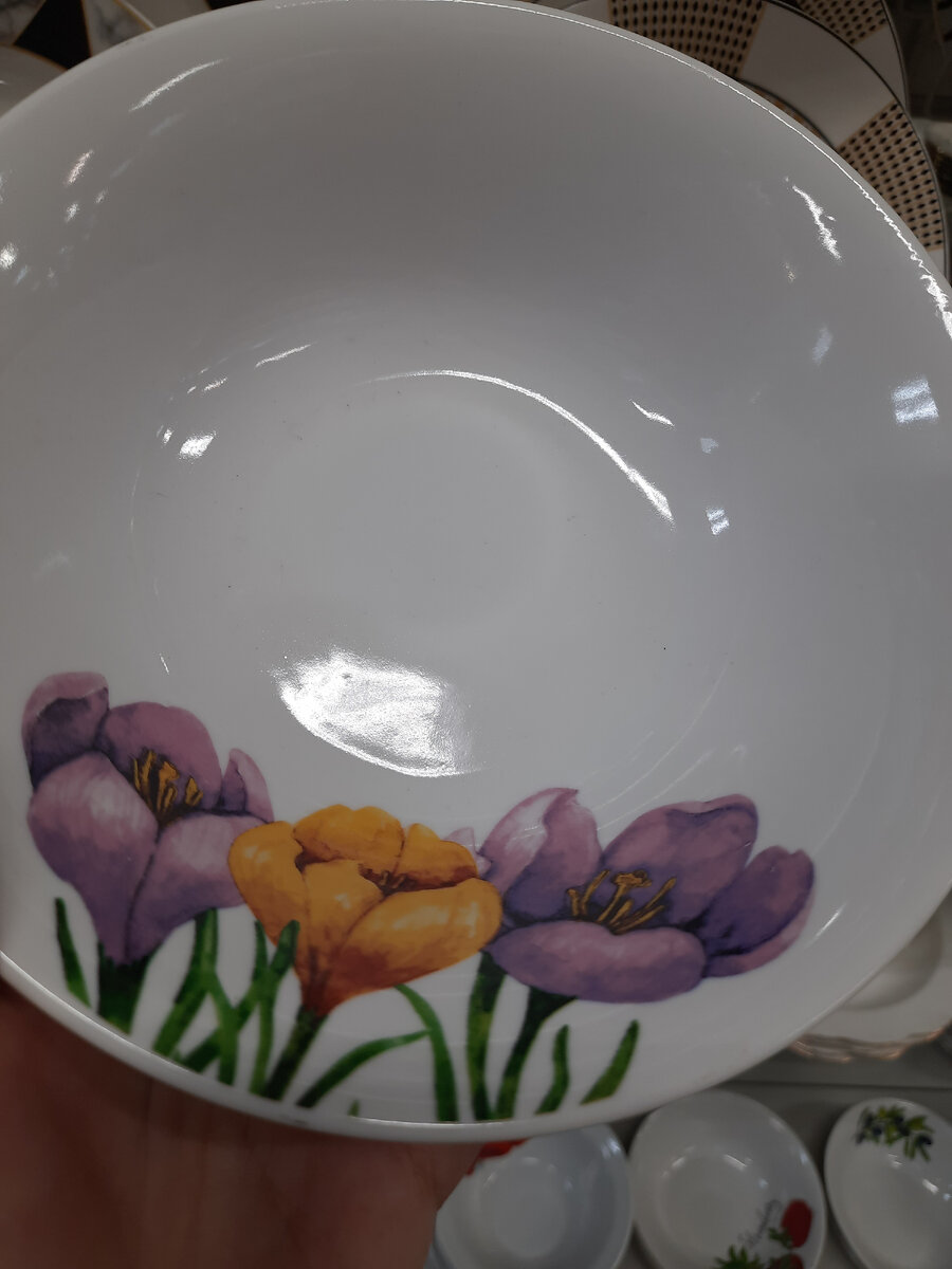 милые крокусы