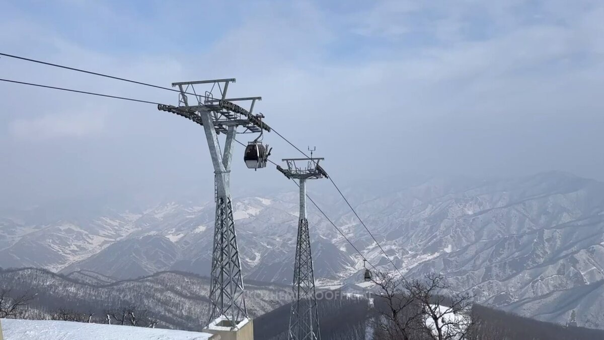     В КНДР отправятся сотрудники краевого правительства и артисты Мариинского театра. Гастроли Приморского филиала порадуют всех любителей русской культуры и балета. Чиновники же проведут в КНДР несколько важных встреч.