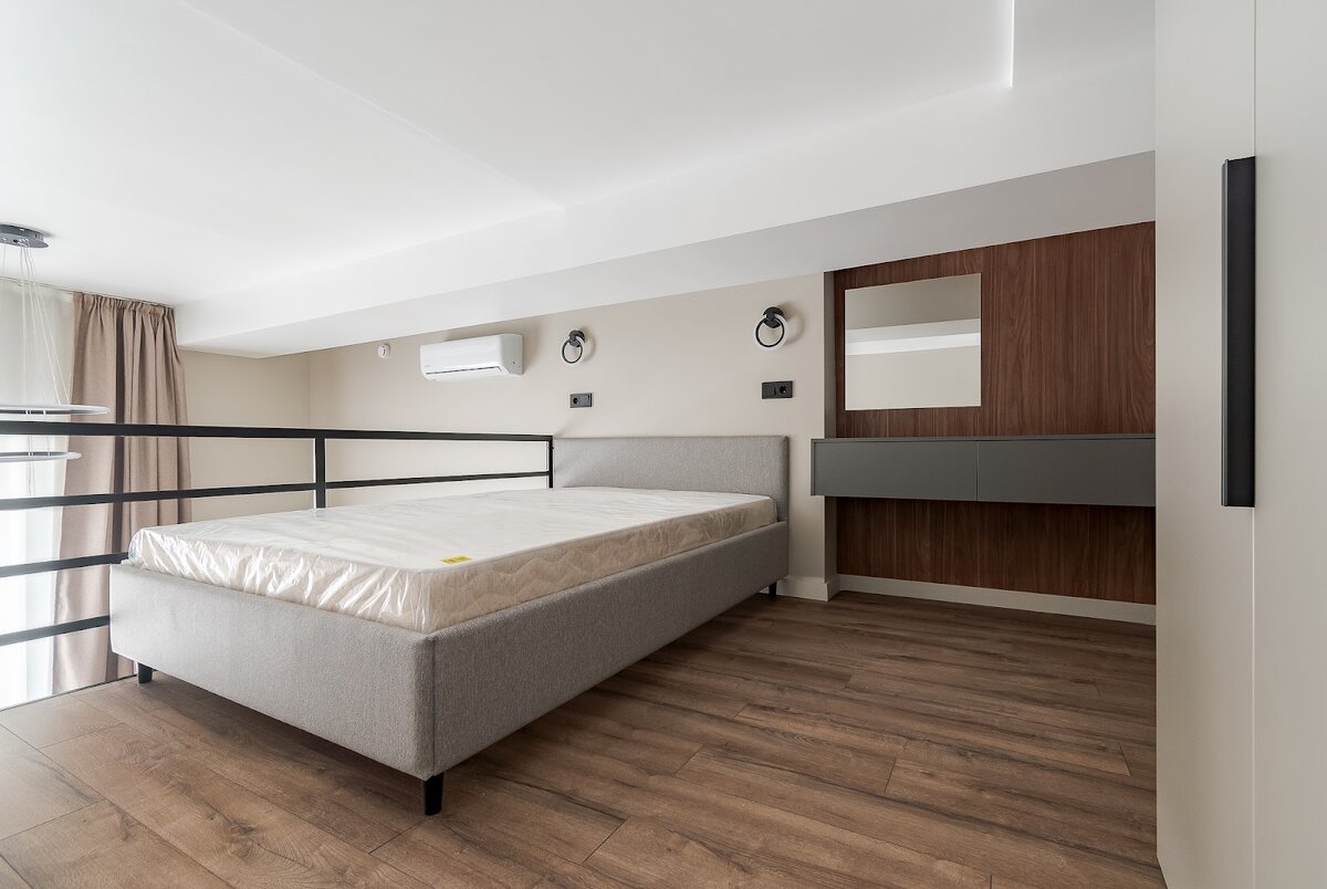 Второй уровень апартаментов Модернист