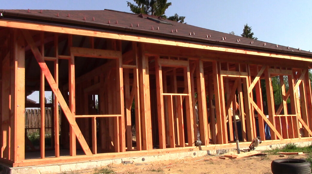 Пример павильно собранного каркаса дома 