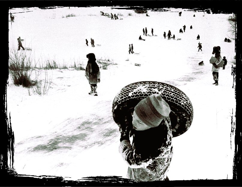 Приветствую вас, друзья!  Сегодня у меня для вас особенная фотоподборка - целых 24 снимков, наполненных духом прошлого, времен Советского Союза.-21