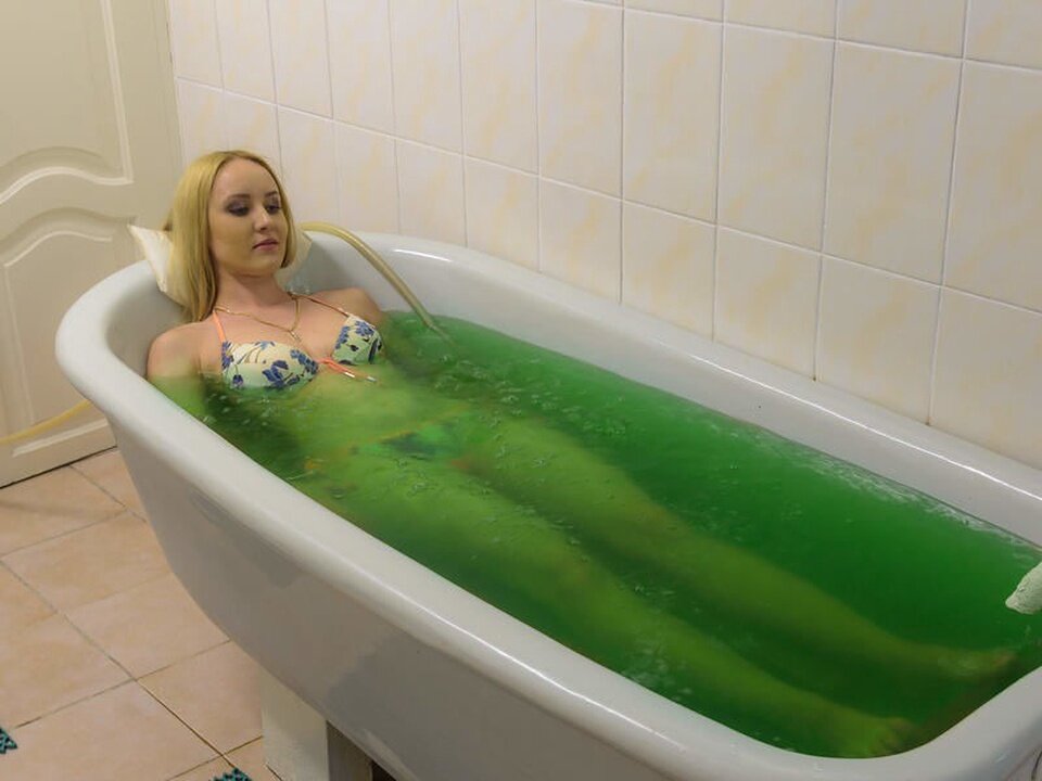 Жемчужные ванны. Хвойные ванны. Жемчужная ванна в санатории. Хвойно жемчужные ванны для чего. Хвойно жемчужные ванны для чего.