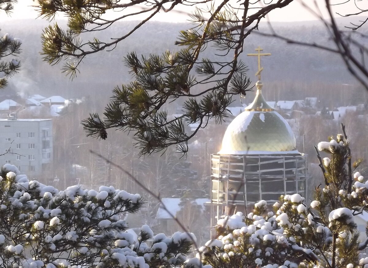 Фото автора. Поселок Северка, вид с Северских палаток