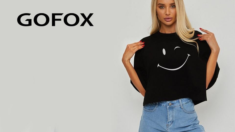 Футболка с принтом смайлик тема весны