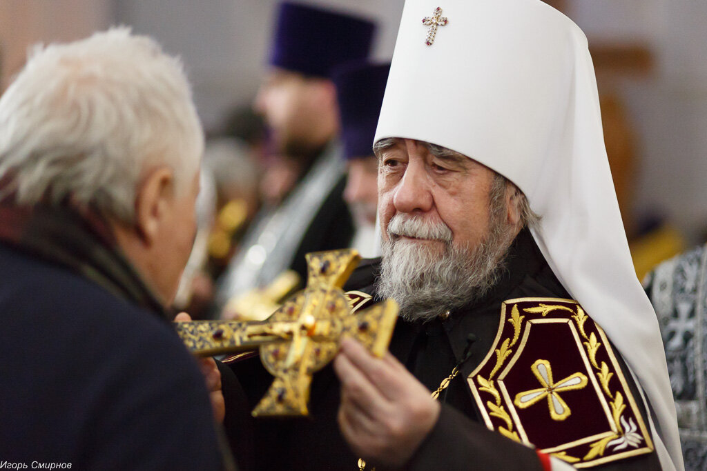 Митрополит Владимир (Иким) (1940) - архиерей Русской Православной Церкви на покое, бывший митрополит Омский и Таврический (2011—2023).