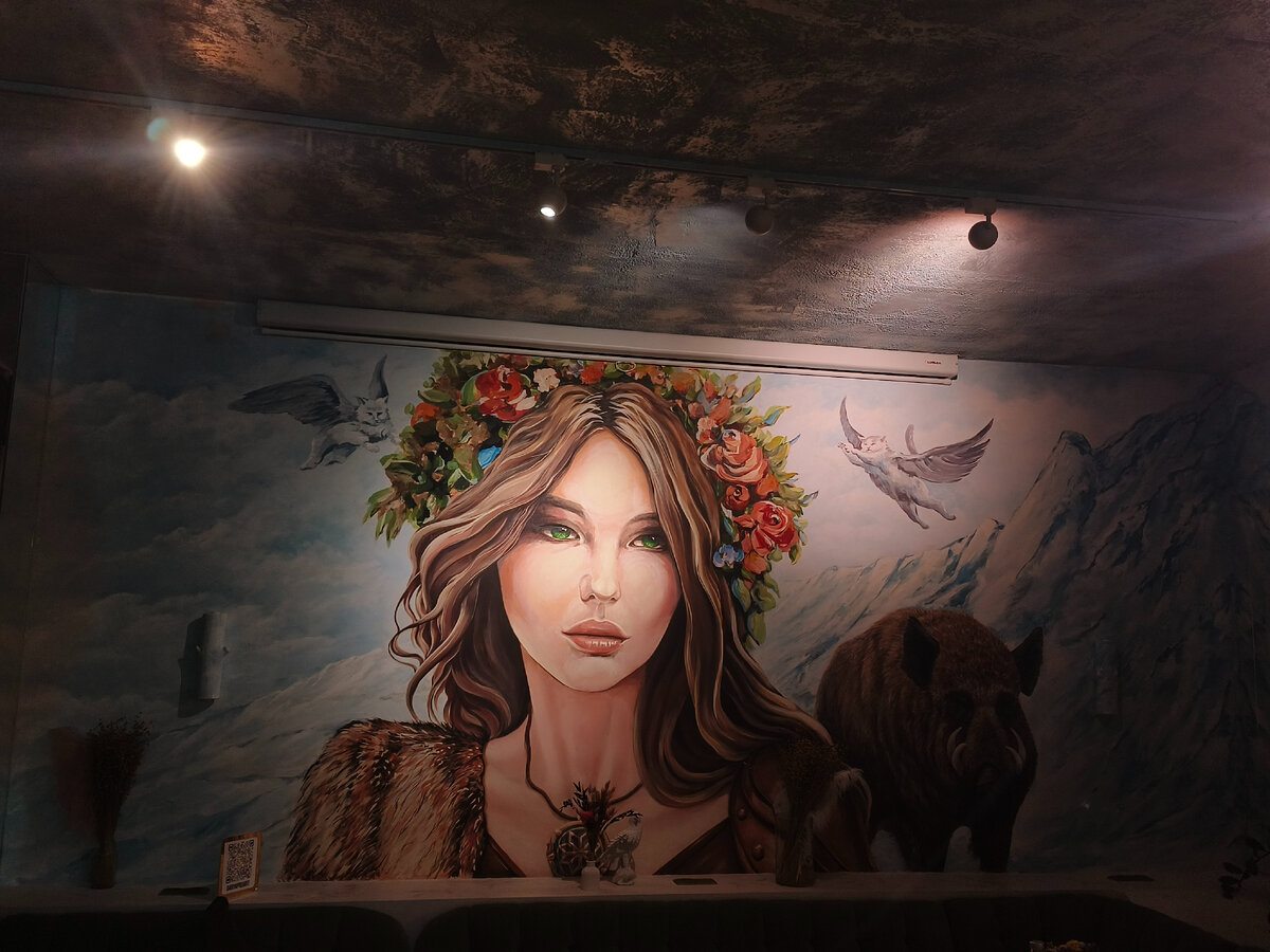 стена в ресторане