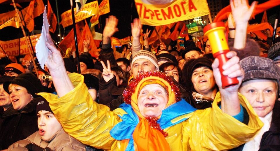    «Оранжевая революция» в Киеве, декабрь 2004 года. Фото: Eduard Kislinsky / Global Look Press