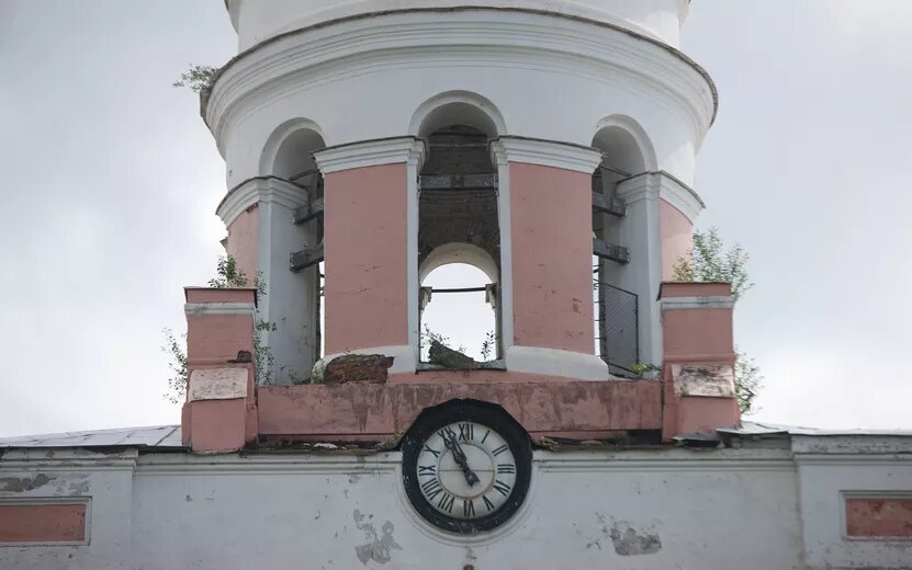    Часы могут восстановить на башне оружейного завода в Ижевске