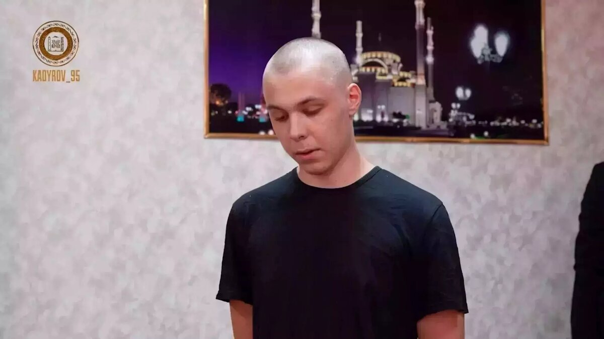     Сотрудники УФСИН понесли наказание за то, что сын Рамзана Кадырова 15-летний Адам избил в СИЗО поджигателя Корана Никиту Журавеля, сообщает Telegram-канал Baza со ссылкой на документ СКР. Сотрудников СИЗО №1 в Грозном привлекли к дисциплинарной ответственности.