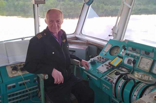    Виктор Копытов посвятил жизнь речному флоту. Фото: Из личного архивa/ Василий Копытов