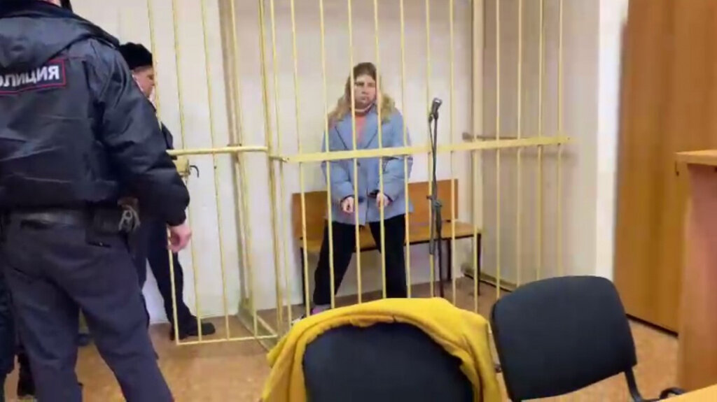 В Петербурге отправили за решетку метательницу коктейля Молотова на выборах / Фото: Pr Scr telegram.org / Объединённая пресс-служба судов Санкт-Петербурга
