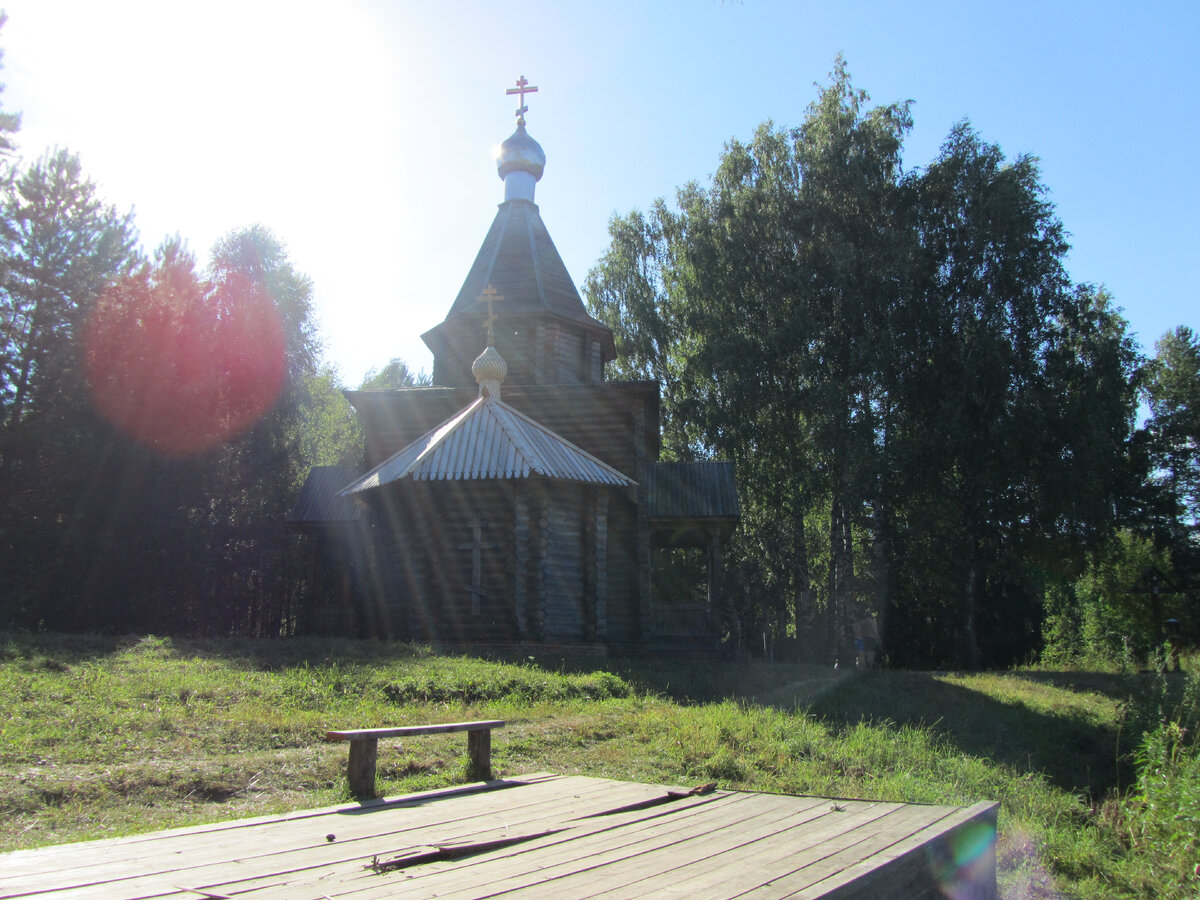 Церковь Иконы Божией Матери Казанская на святом озере Светлояр в Нижегородской области