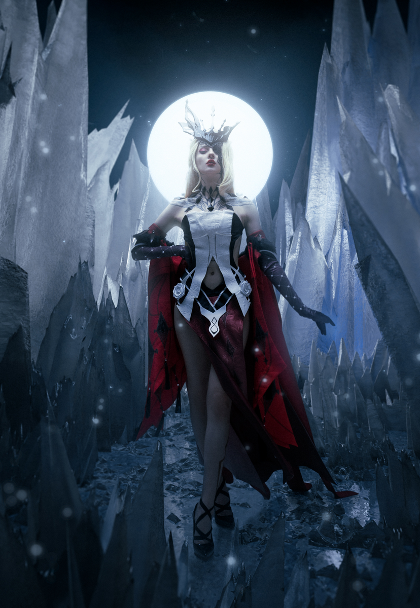 Alin Ma в образе Синьоры