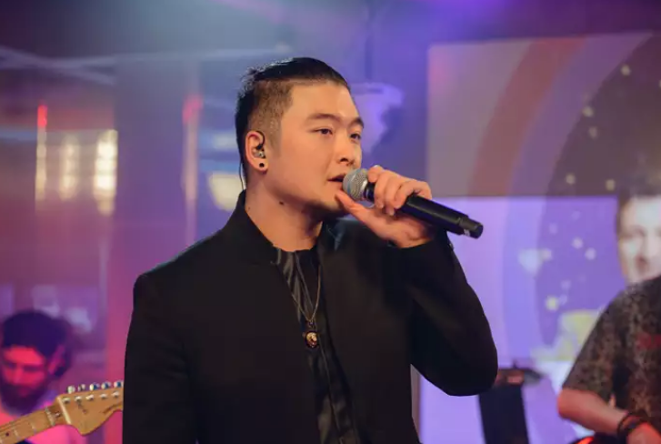 шоу спеть песню. концерт полины гагариной 2021. шоу спеть песню. не спать на тнт дуэты. шоу спеть песню.