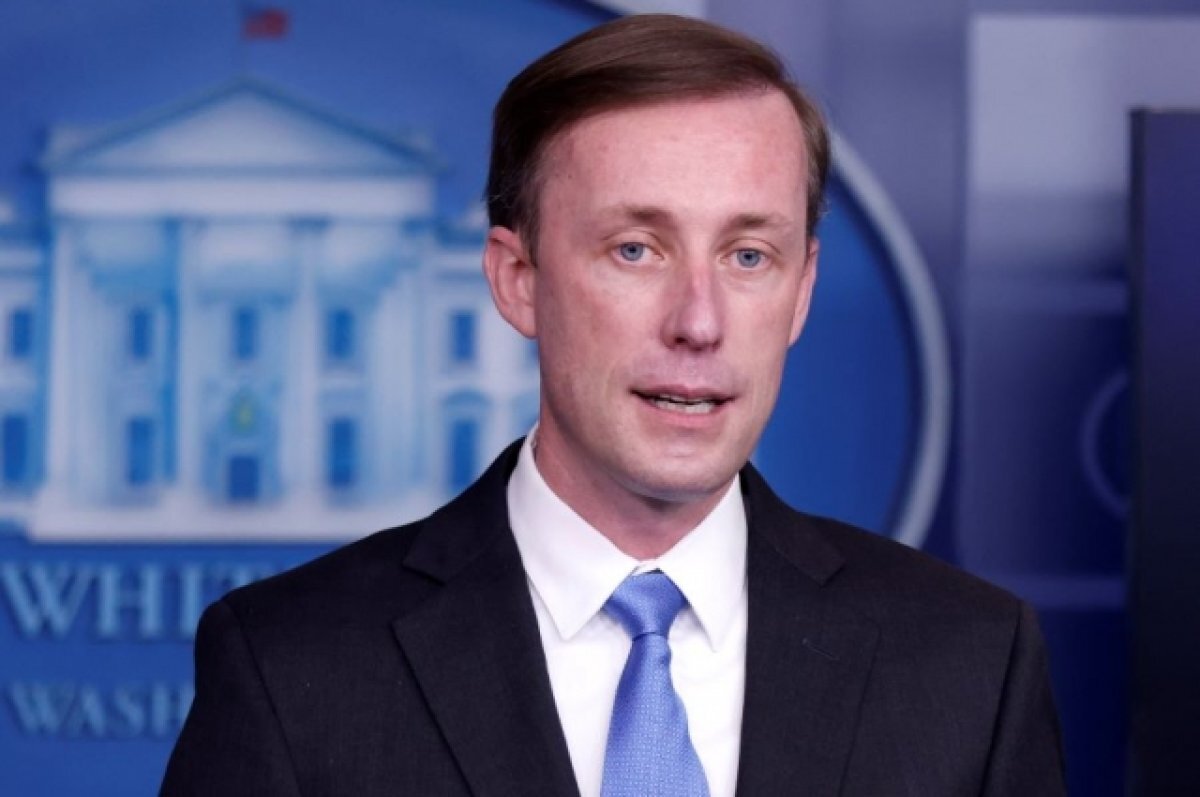    Салливан: США будут работать в реальности, что Путин - президент РФ
