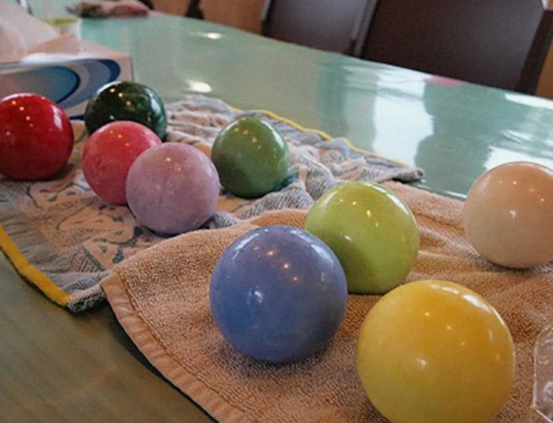 Вся эта красота наваляна из глины и грязи