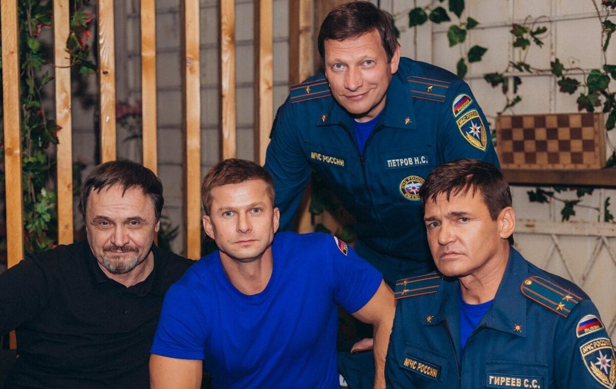 Актёры сериала «Пять минут тишины. Море и горы». Фото Яндекс.Картинки