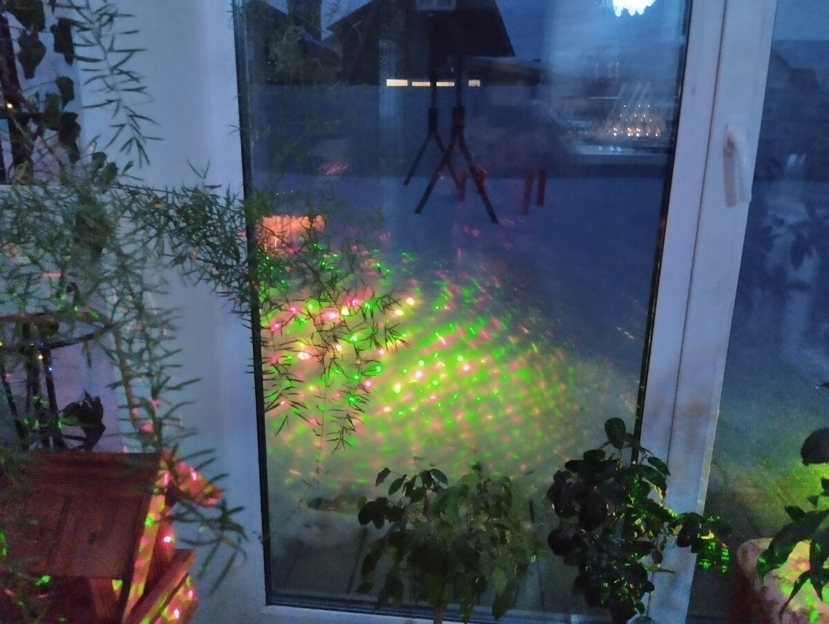 Для заставки-вечер в нашем домике