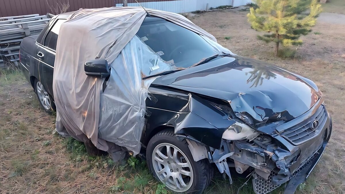     В Краснотуранском районе житель разбил автомобиль и экс-супруга своей сожительницы на авто. Он заявил, что это была самооборона.