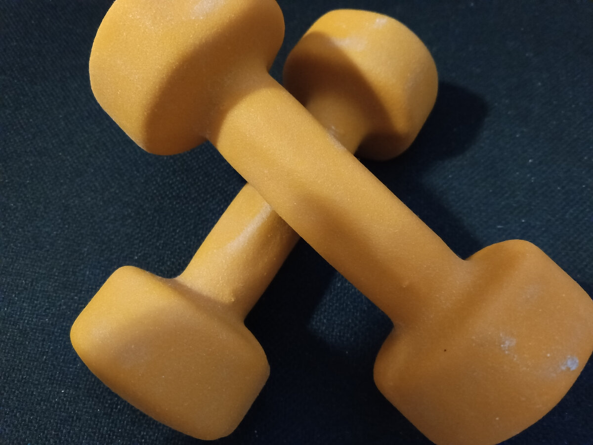 фото автора, мои любимые гантели