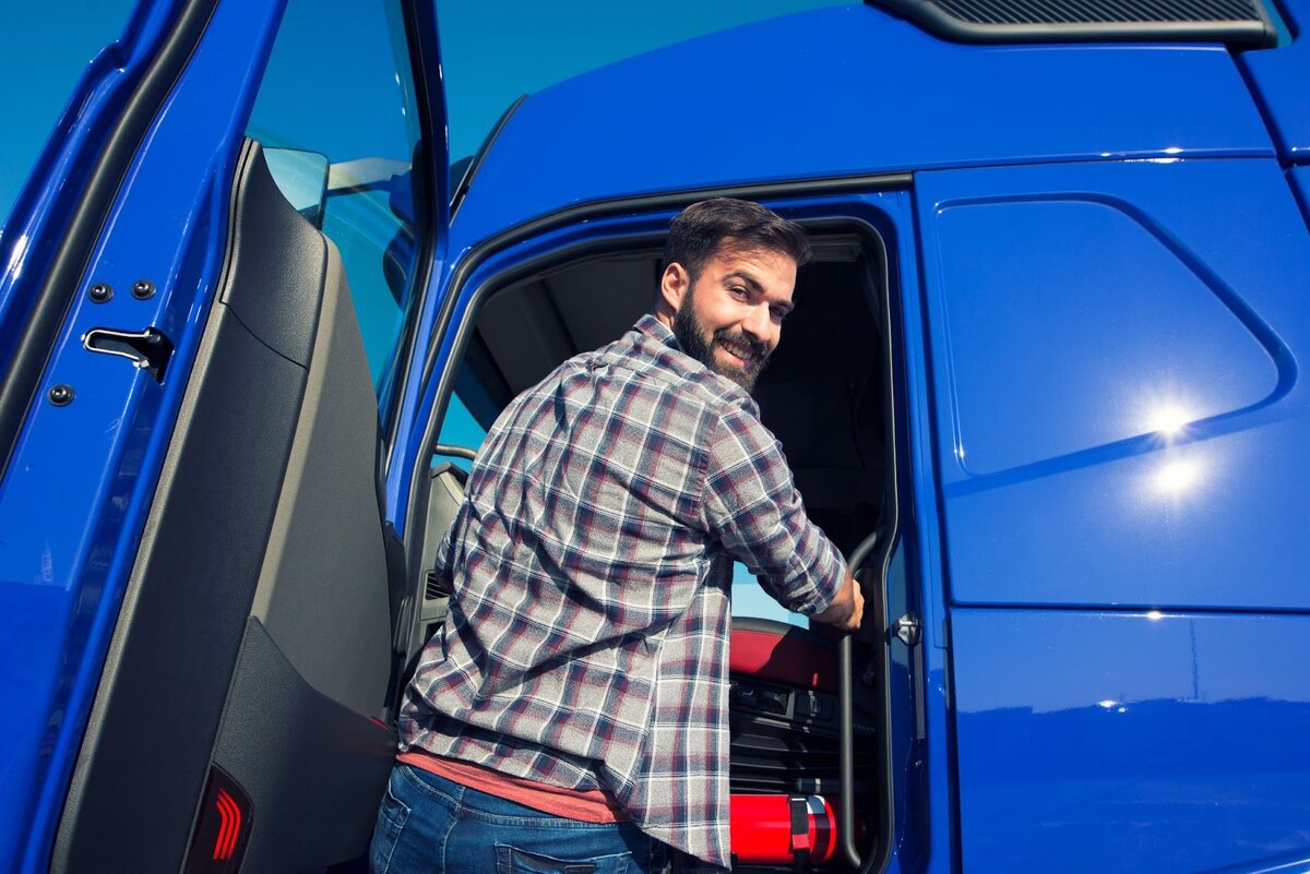 Поездка на грузовом автомобиле. Поездки на грузовиках. Truck Driver.