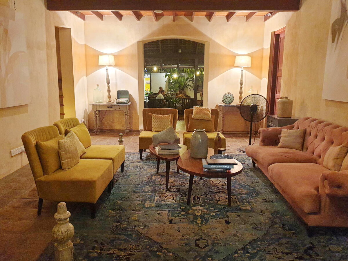 Зона при баре The Bungalow Galle Fort