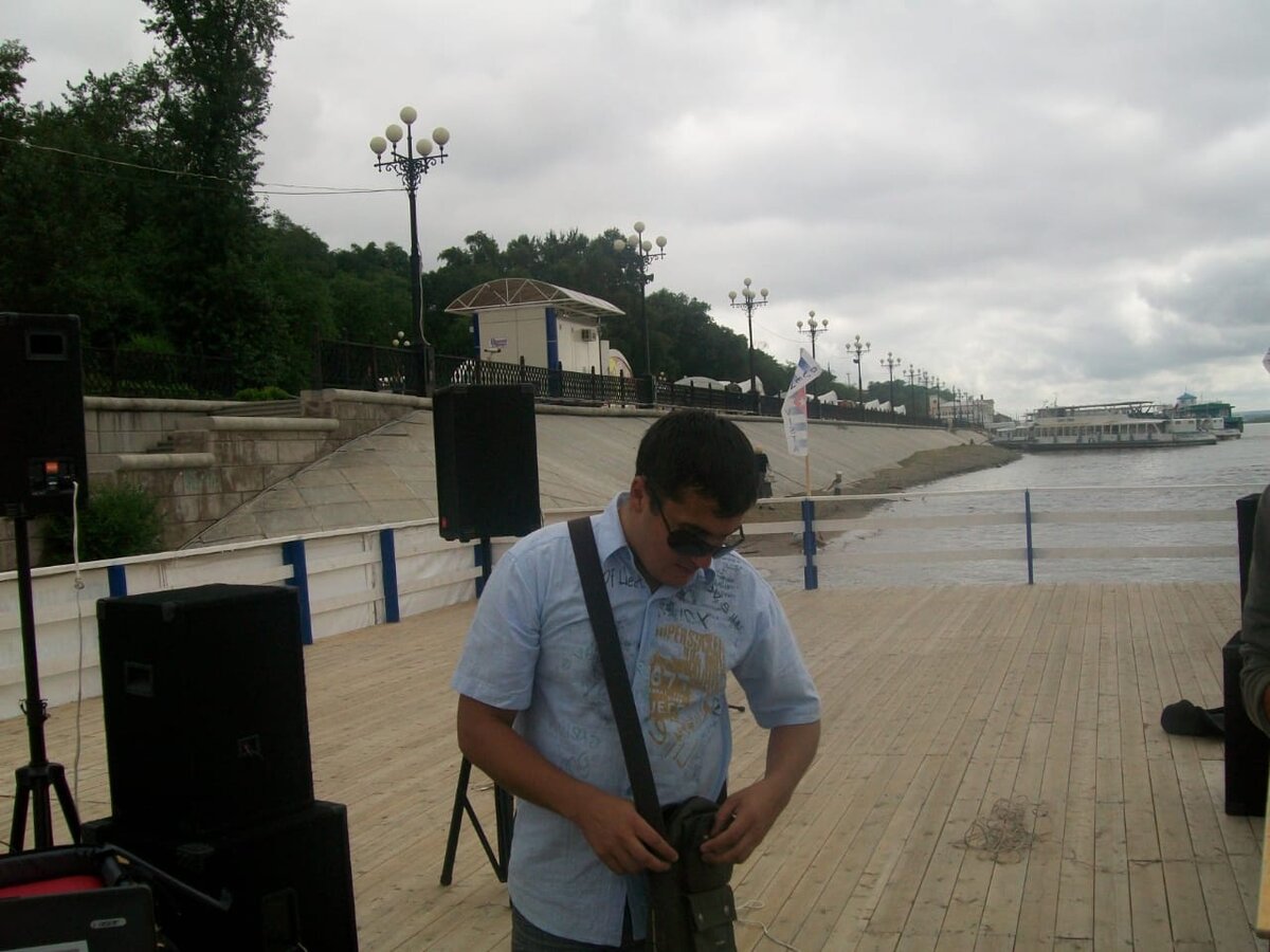 Кому нужен диджей?