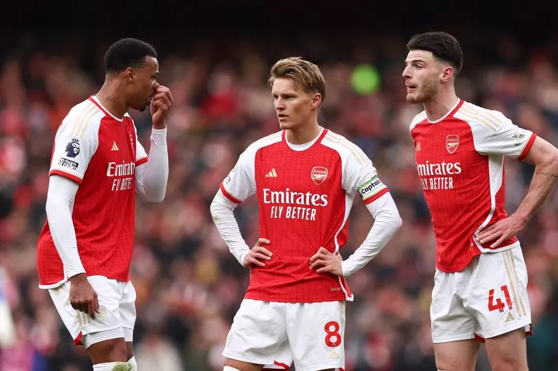 Программа канала арсенал. Программа канала арсенал. Программа канала арсенал. Арсенал тула с днём рождения. Телеканал арсенал.