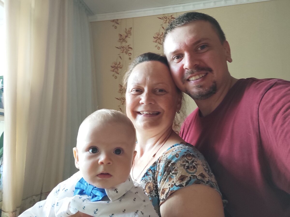 Ирина, Алексей и их сын Юра. Фото: архив семьи. 