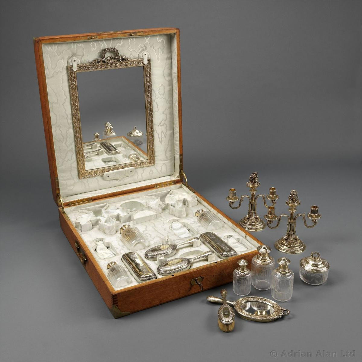 Дорожный несессер, Boin Taburet, 1880-е. (с) www.bada.org