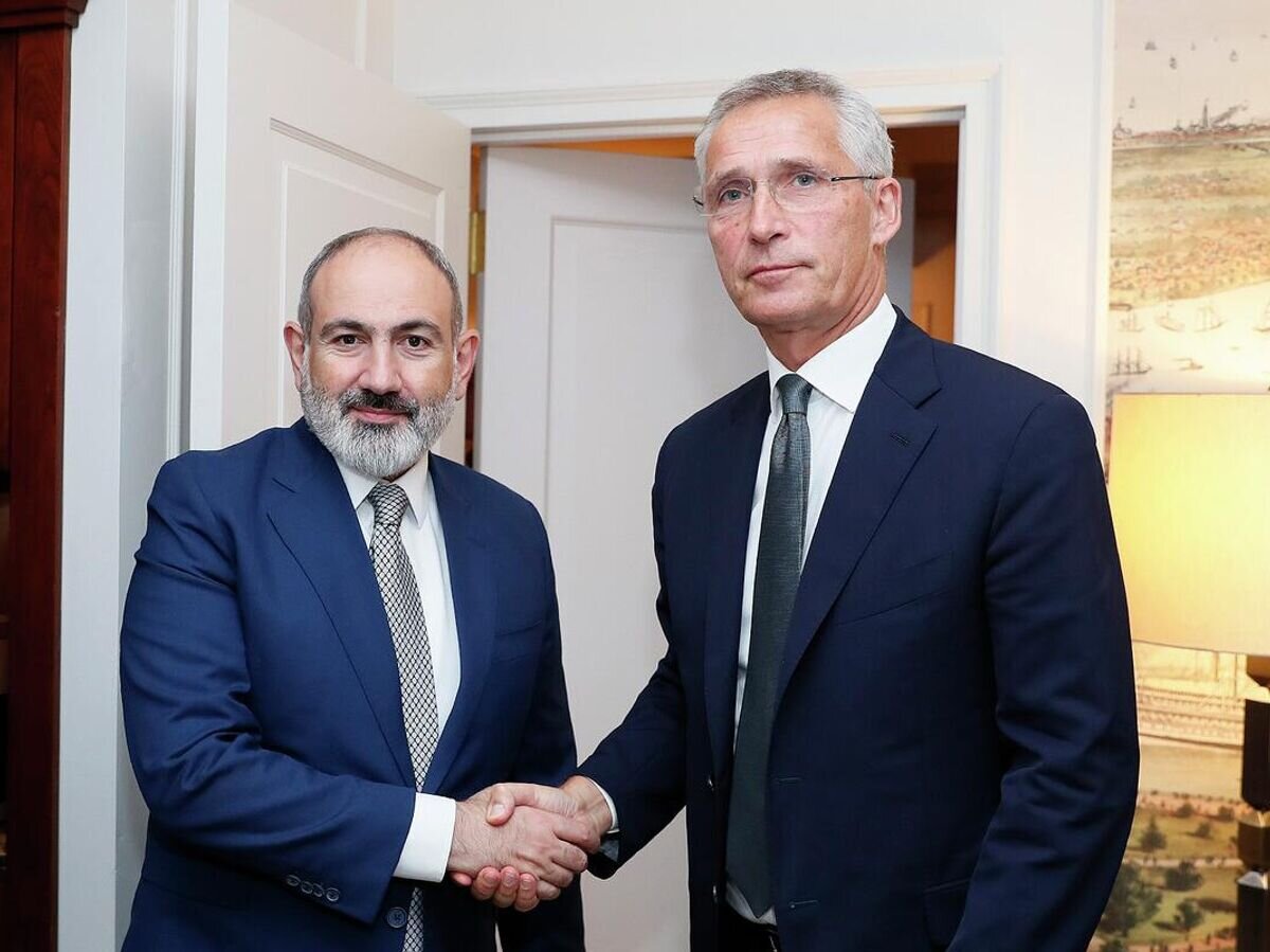    Премьер-министр Пашинян провел встречу с генеральным секретарем НАТО Йенсом Столтенбергом© Пресс-служба премьер-министра Республики Армения