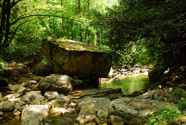 Орлиные скалы