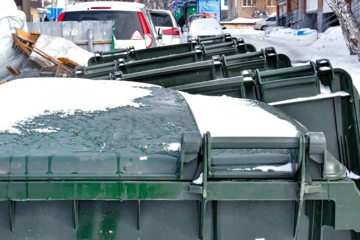    Томичей призывают не бросать в мусорные баки огнеопасные предметы