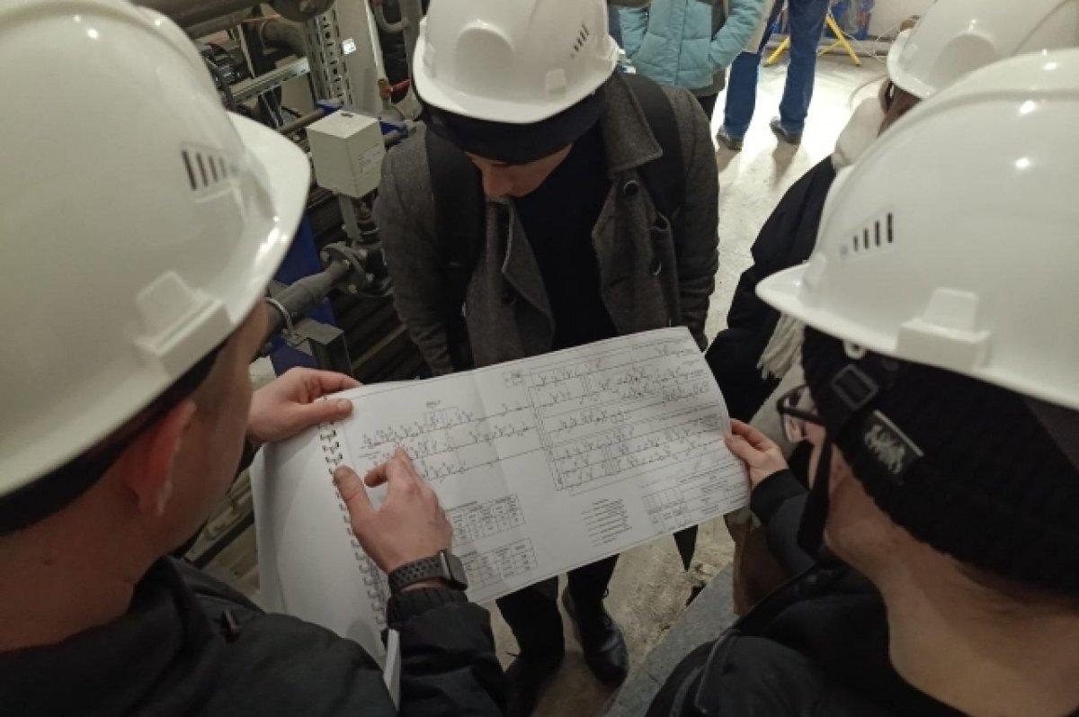    Студентов-практикантов ВолгГТУ познакомили с устройством теплового пункта