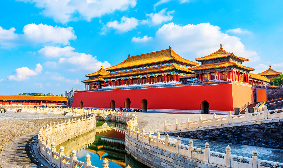 Запретный город — главная достопримечательность Китая и одновременно крупнейший дворцовый комплекс в мире.Фото: ABCDstock / Shutterstock.com