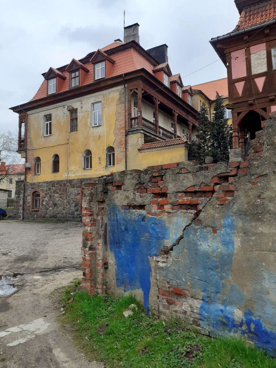 Разбирая фотоархивы: недооцененный Озерск (Калининградская область) | Не  усложняя жизнь. Туры по Калининградской области | Дзен