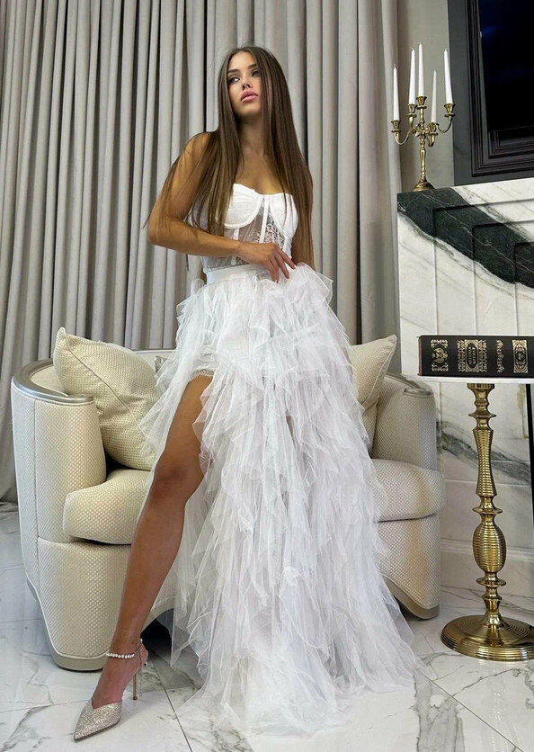 белое длинное платье для выпускного