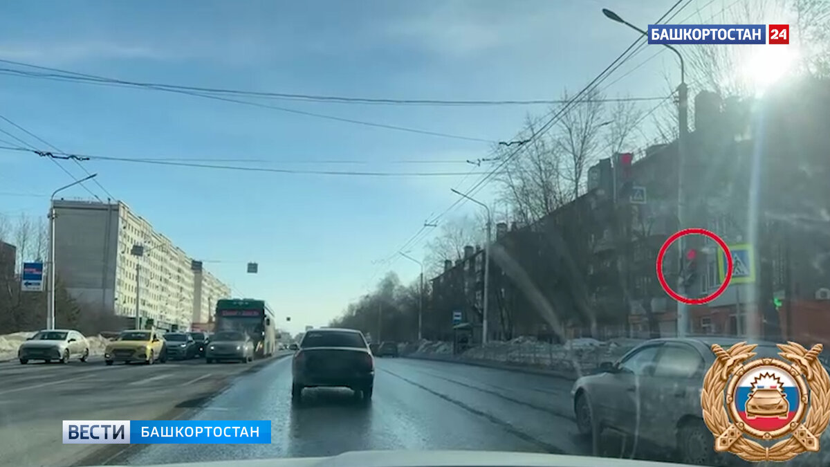    В Уфе водителя Hyundai Accent привлекли к ответственности за проезд на запрещающий сигнал светофора