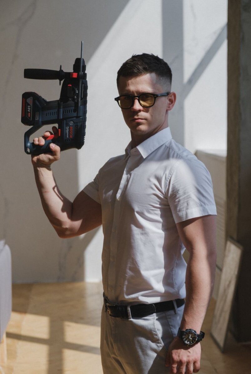 Артем Чиба - строитель и блогер