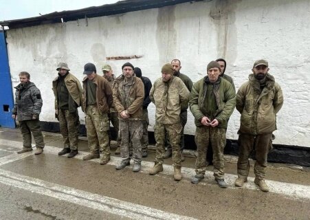    Большая группа ВСУ, сдавшаяся в плен в районе Марьинки, отказывается от обмена