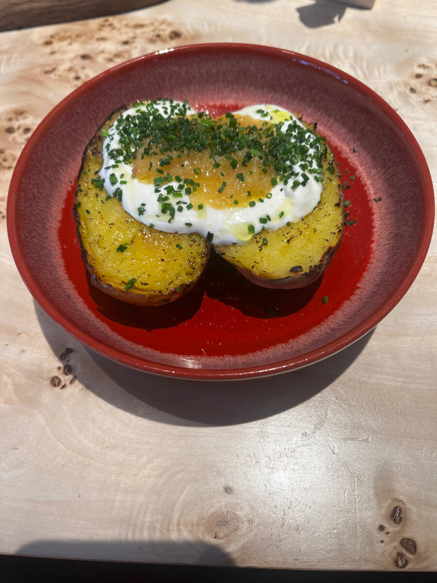 Щучья икра и Сметана. Рецензия уже скоро.